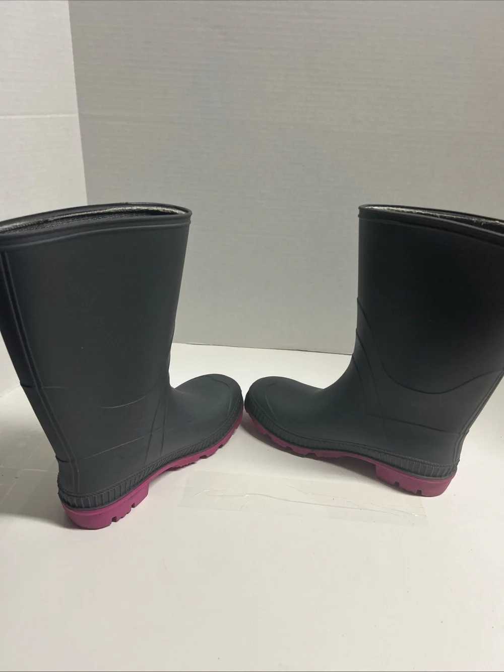 Kamik Kid’s Rubber Rain Boots Girls Waterproof Pink / Gray Size 3